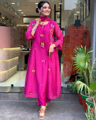 New Launch: Designer Magenta Embroidered Kurti Pant Dupatta Set (Fully Stitched)