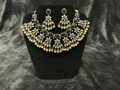 emerald green floral choker necklace